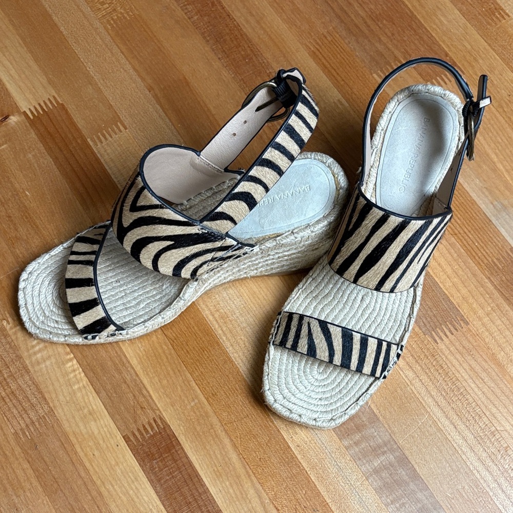Banana Republic Espadrilles Sandals Size 7